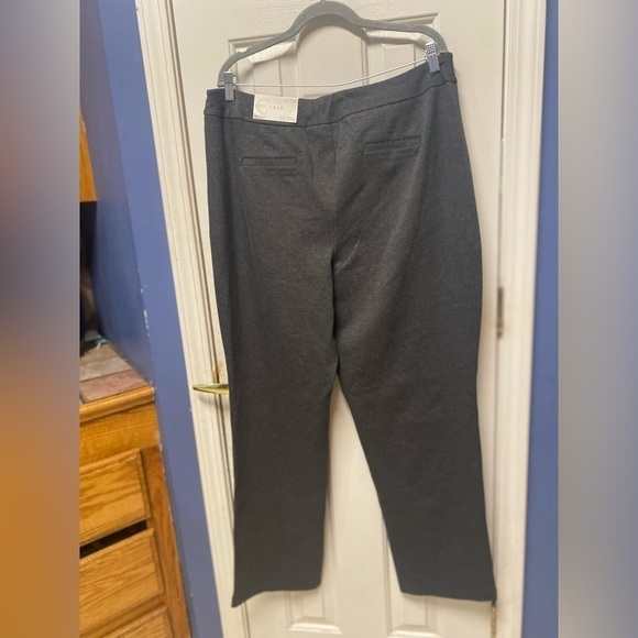 Cato Grey Rayon Stretch Blend High Rise Trousers Size 18/20 W Hook Eye closure - Picture 6 of 10